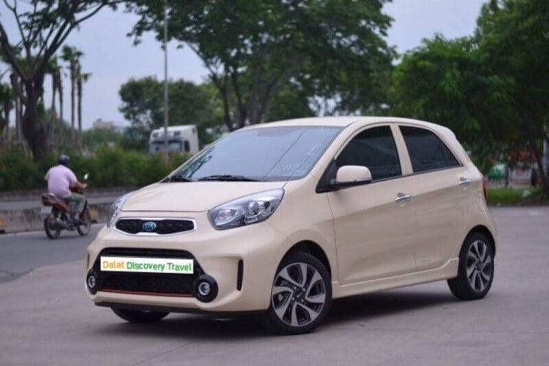 Thuê xe Innova 7 chỗ - Ảnh 5